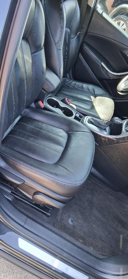 Buick Verano 4dr Sdn Leather Group 2015