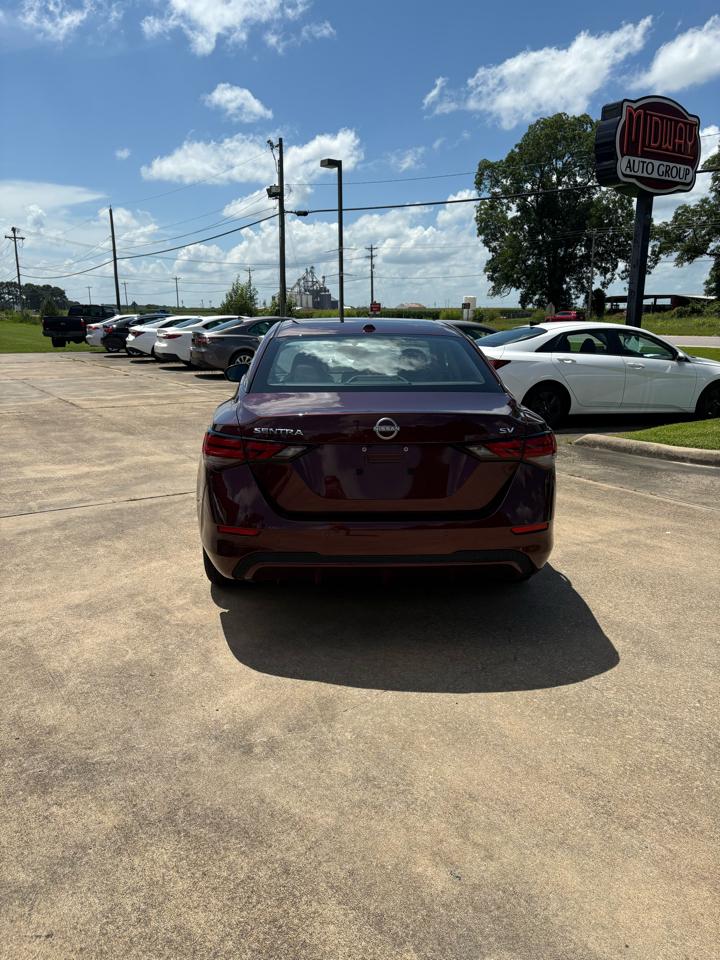 Nissan Sentra SV CVT 2024