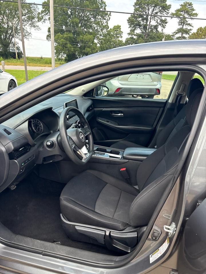 Nissan Sentra SV CVT 2024