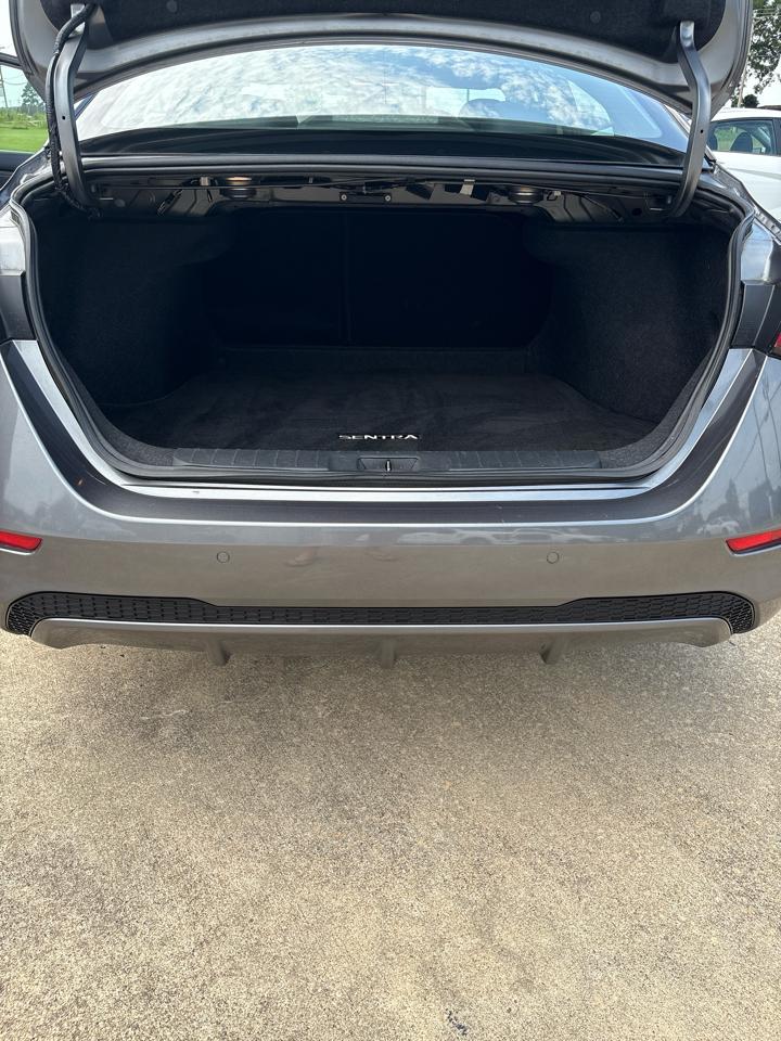 Nissan Sentra SV CVT 2024