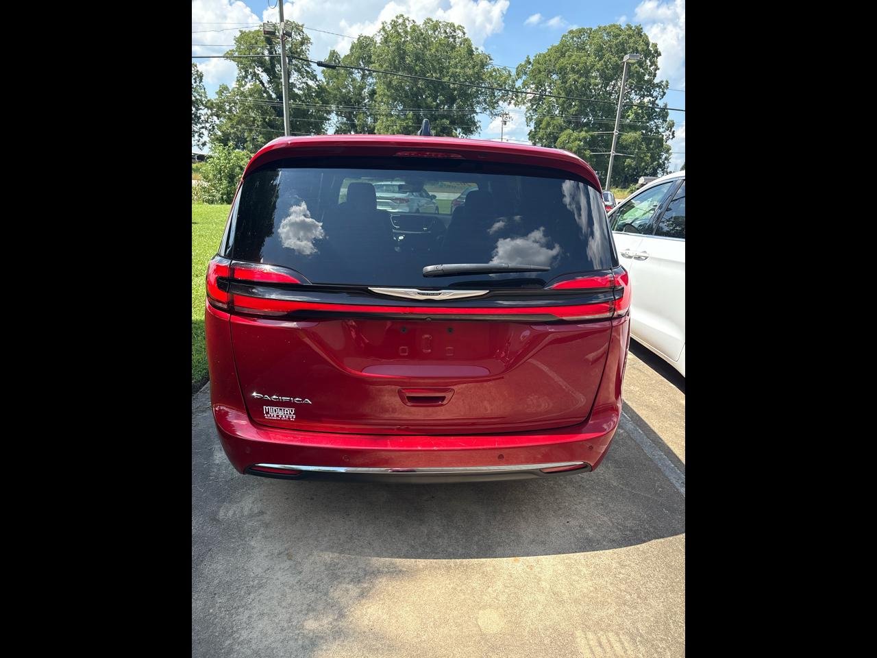 Chrysler Pacifica Select FWD 2025