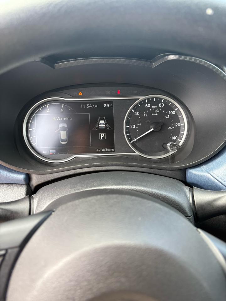 Nissan Versa SV CVT 2025