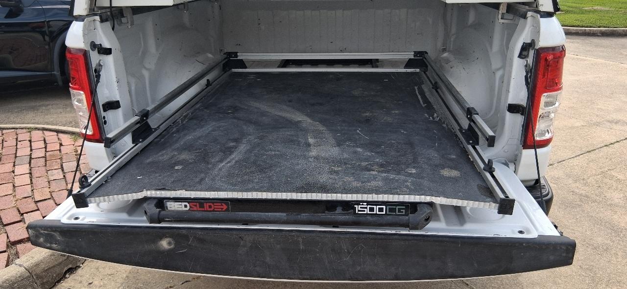RAM 1500 Tradesman 4x4 Quad Cab 6'4" Box 2022