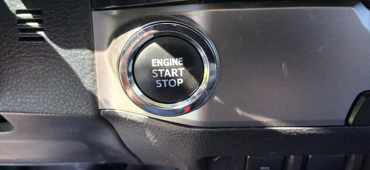 Toyota Tacoma 2WD SR5 Double Cab 5' Bed V6 AT (Natl) 2023