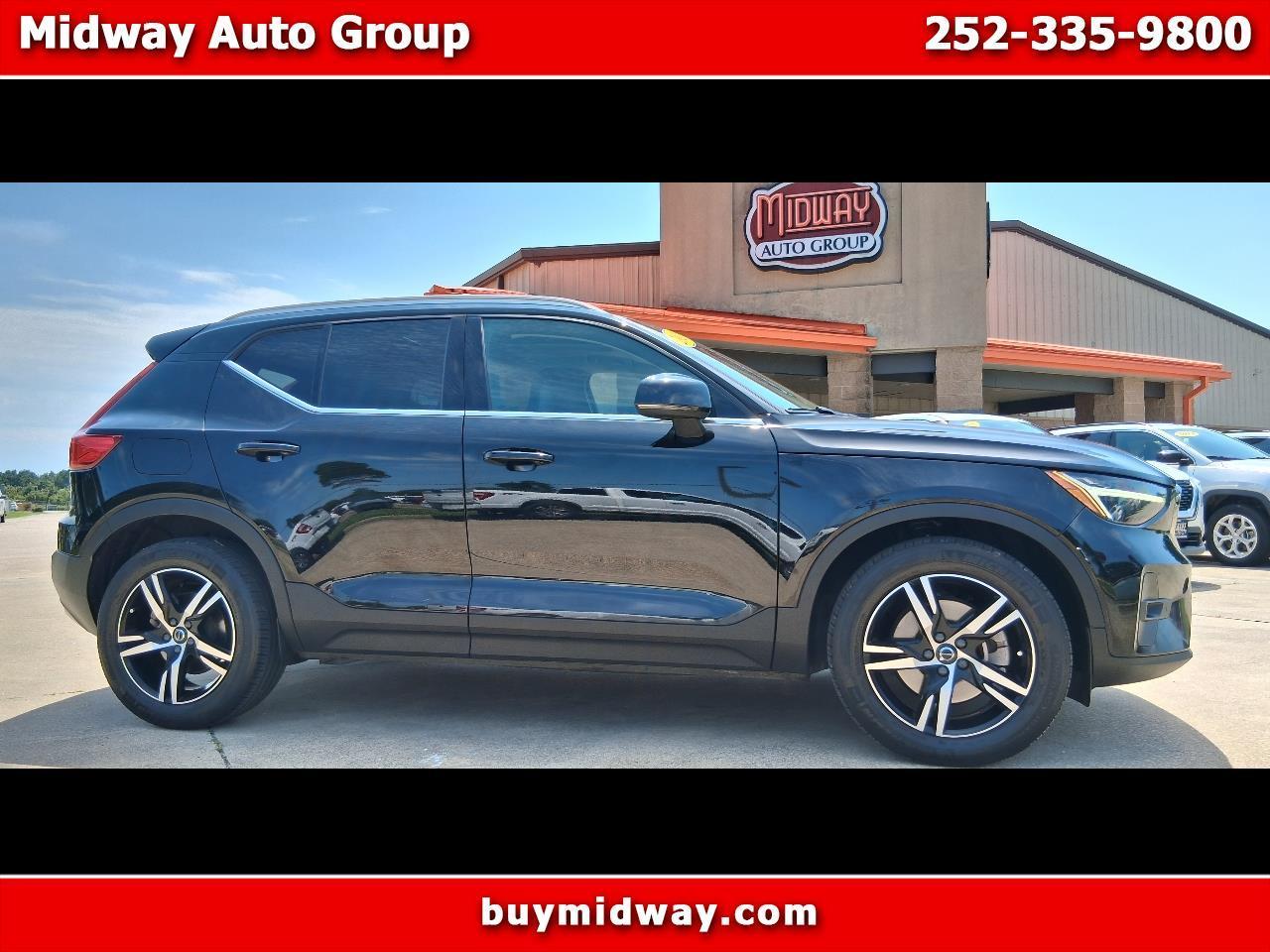 2023 Volvo XC40 B5 AWD Plus Bright Theme