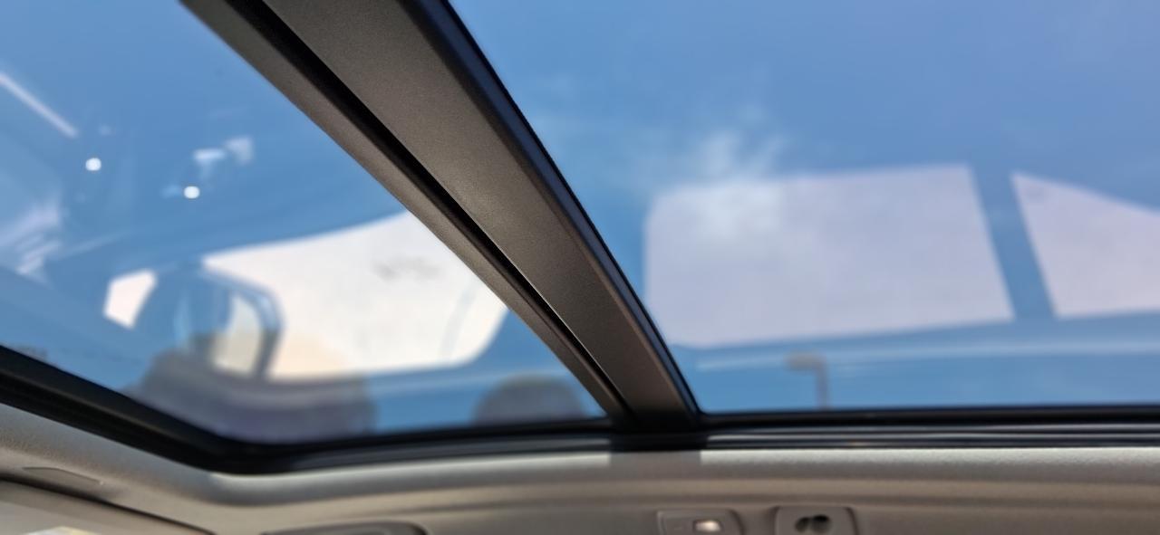 Volvo XC40 B5 AWD Plus Bright Theme 2023