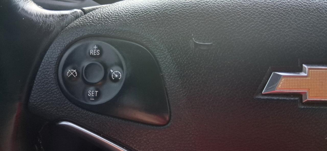 Chevrolet Impala 4dr Sdn LT w/1LT 2016