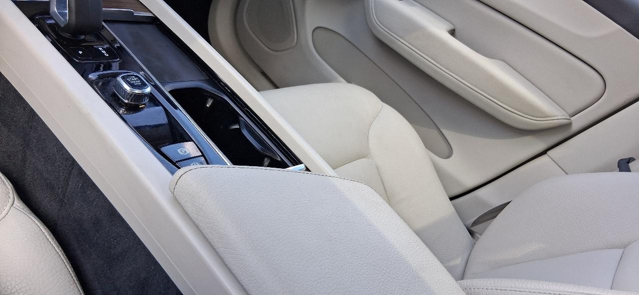 Volvo XC60 B5 AWD Momentum 2022
