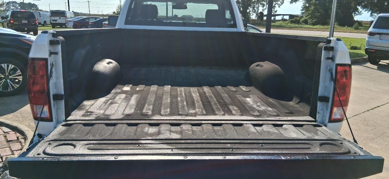 RAM 1500 Classic Tradesman 4x2 Reg Cab 8' Box 2019