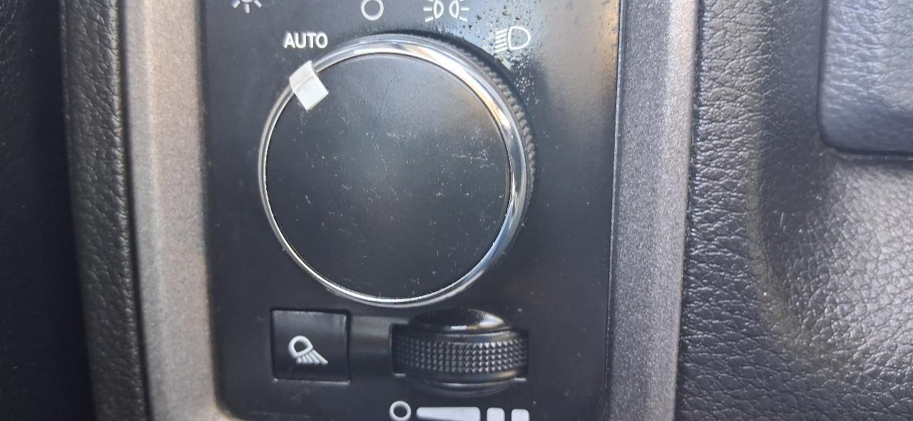 RAM 1500 Classic Tradesman 4x2 Reg Cab 8' Box 2019