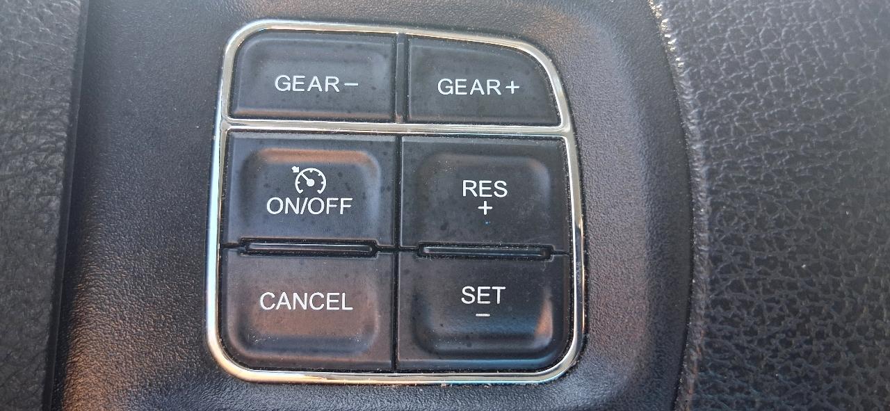 RAM 1500 Classic Tradesman 4x2 Reg Cab 8' Box 2019