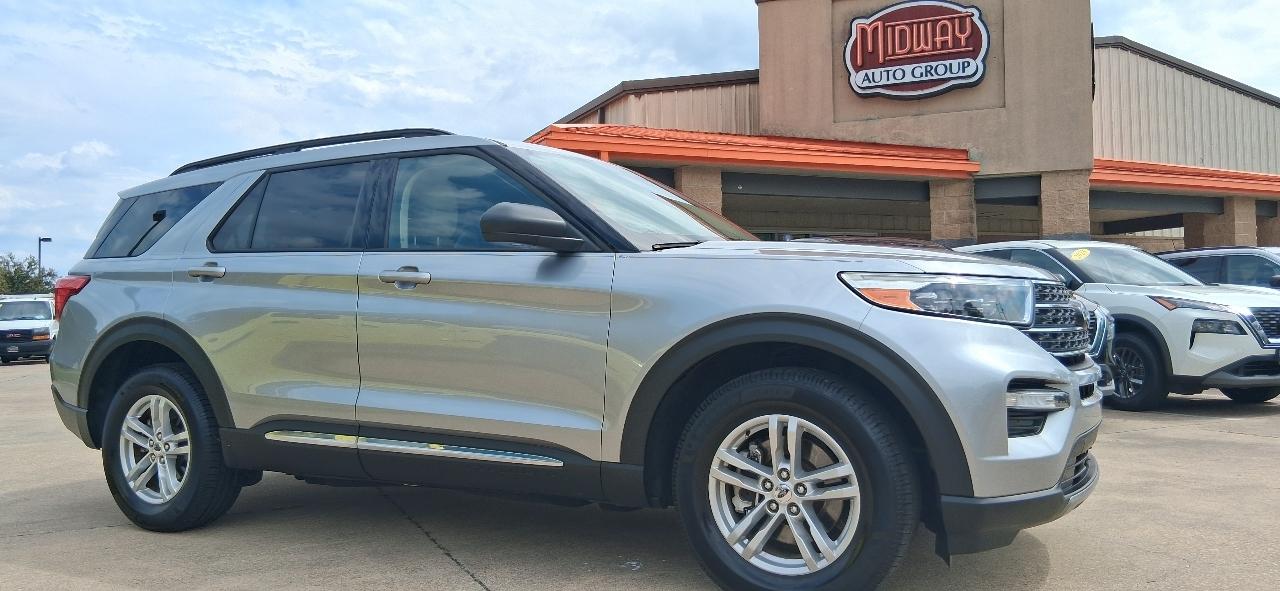Ford Explorer XLT 4WD 2022