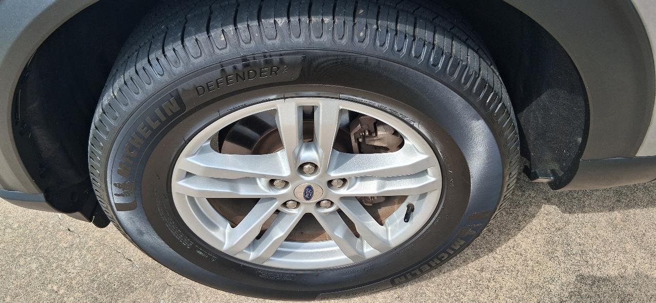 Ford Explorer XLT 4WD 2022