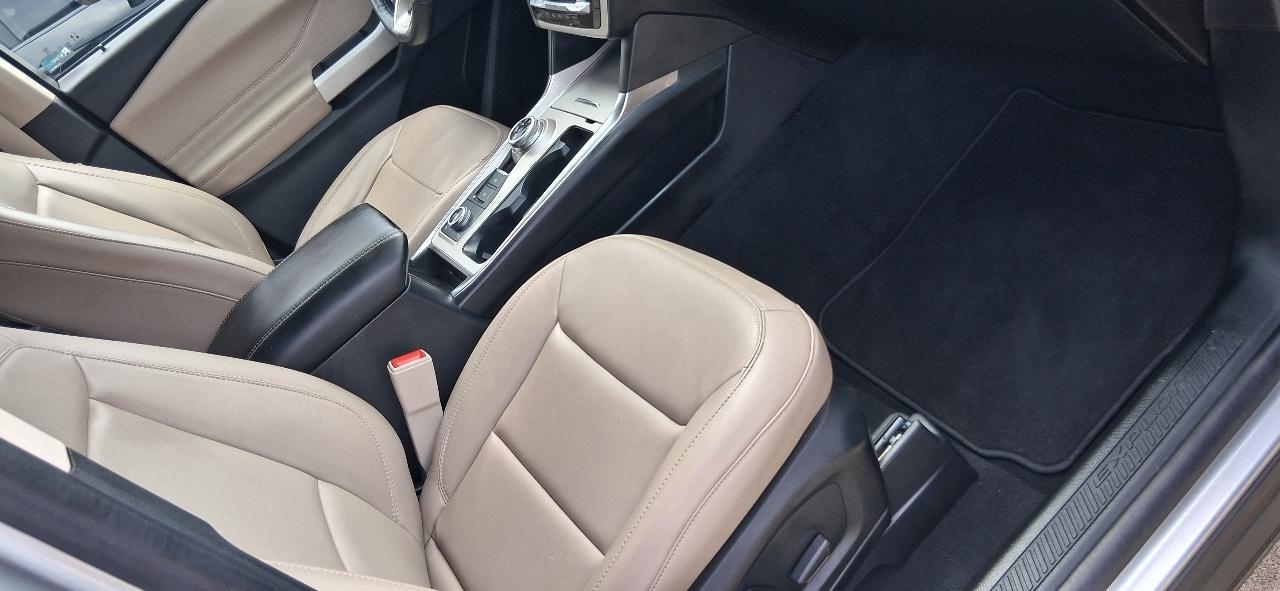 Ford Explorer XLT 4WD 2022