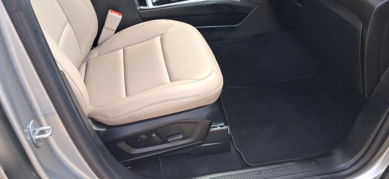 Ford Explorer XLT 4WD 2022