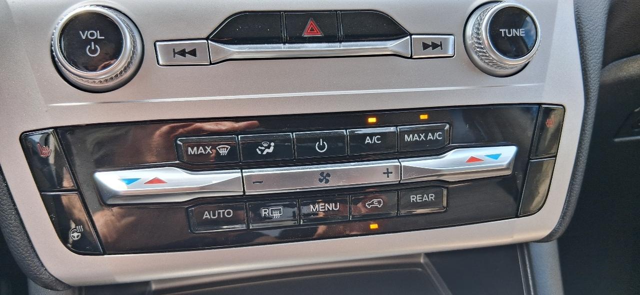 Ford Explorer XLT 4WD 2022