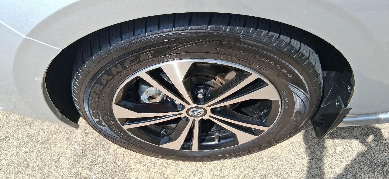 Nissan Sentra SV CVT 2023