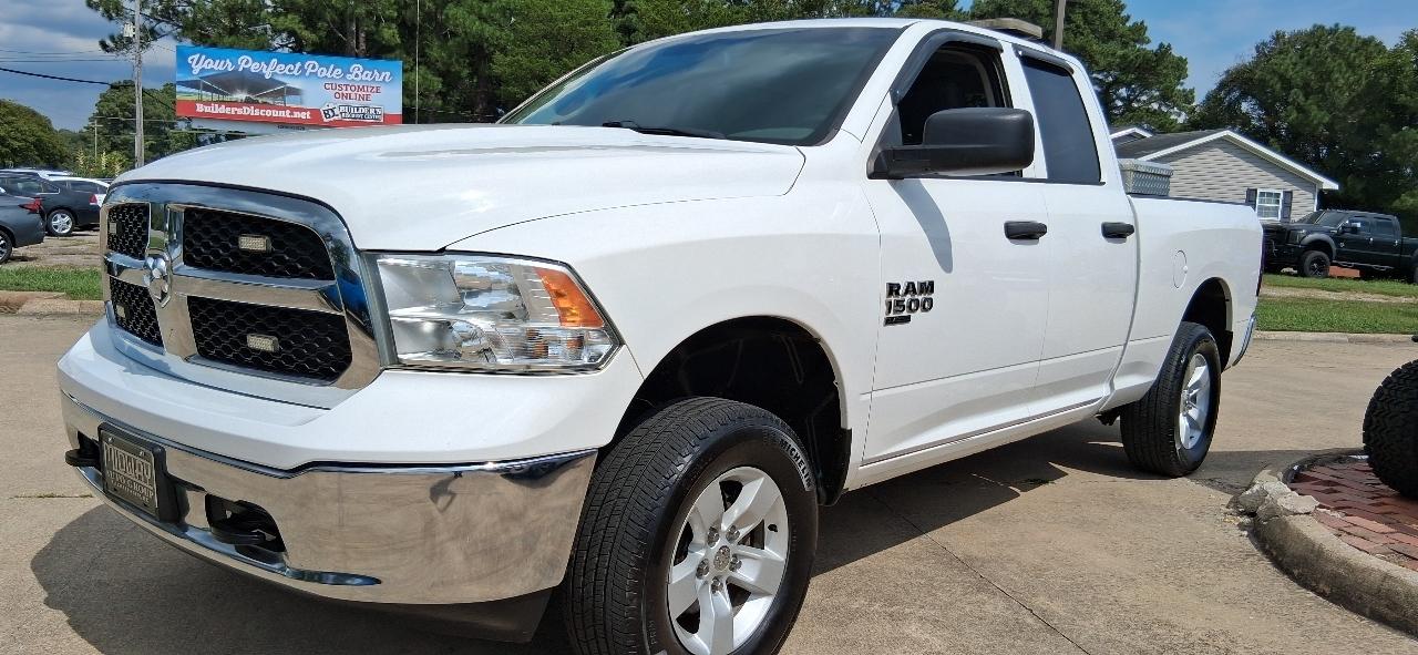 RAM 1500 Classic Tradesman 4x4 Quad Cab 6'4" Box 2019