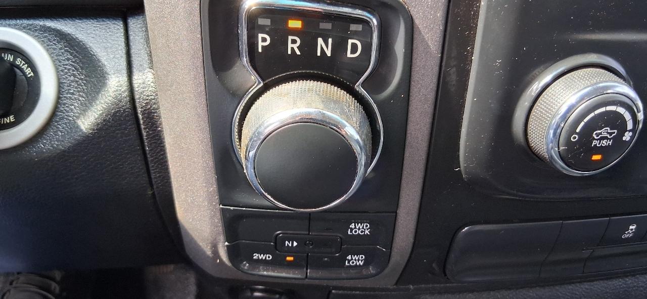 RAM 1500 Classic Tradesman 4x4 Quad Cab 6'4" Box 2019