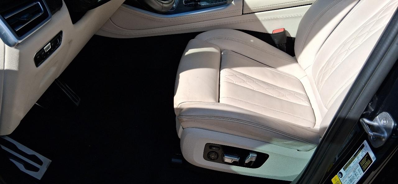 BMW X5 sDrive40i Sports Activity Vehicle 2021