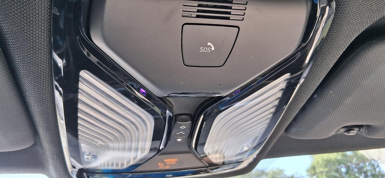 BMW X5 sDrive40i Sports Activity Vehicle 2021