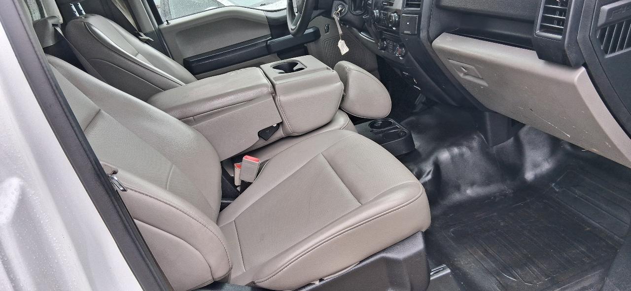 Ford F-150 XLT 2WD Reg Cab 8' Box 2018