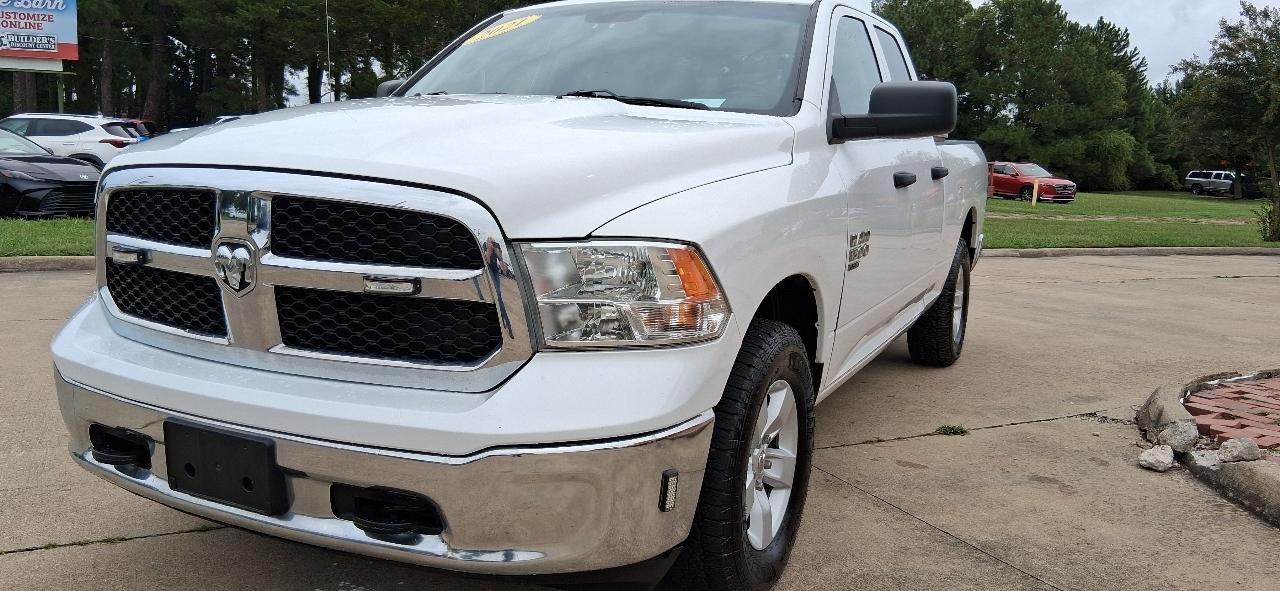 RAM 1500 Classic Tradesman 4x4 Quad Cab 6'4" Box 2021