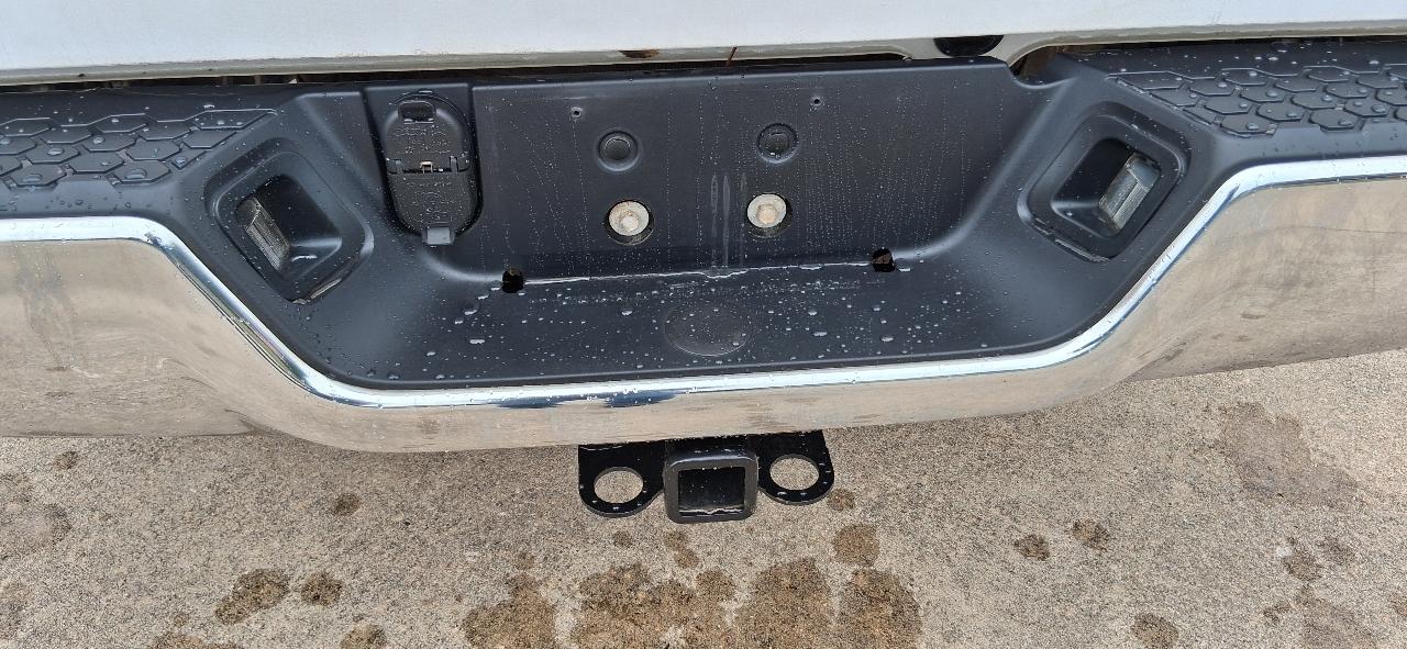 RAM 1500 Classic Tradesman 4x4 Quad Cab 6'4" Box 2021