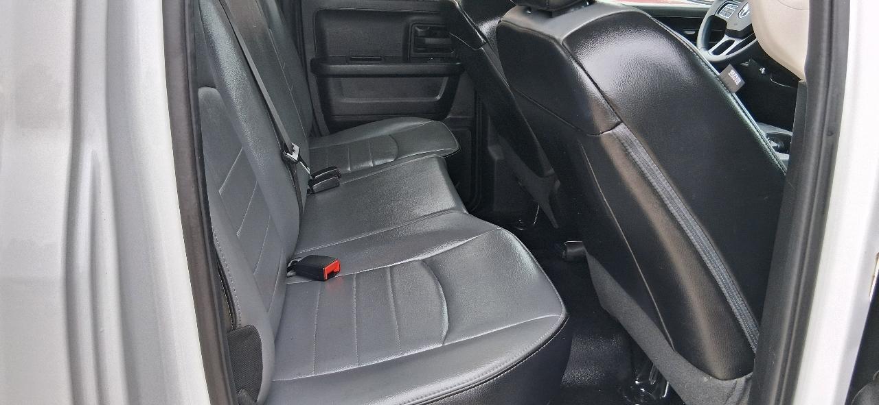 RAM 1500 Classic Tradesman 4x4 Quad Cab 6'4" Box 2021