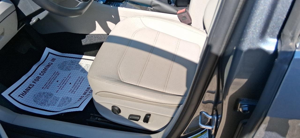 Volkswagen Passat 2.0T SE Auto 2018