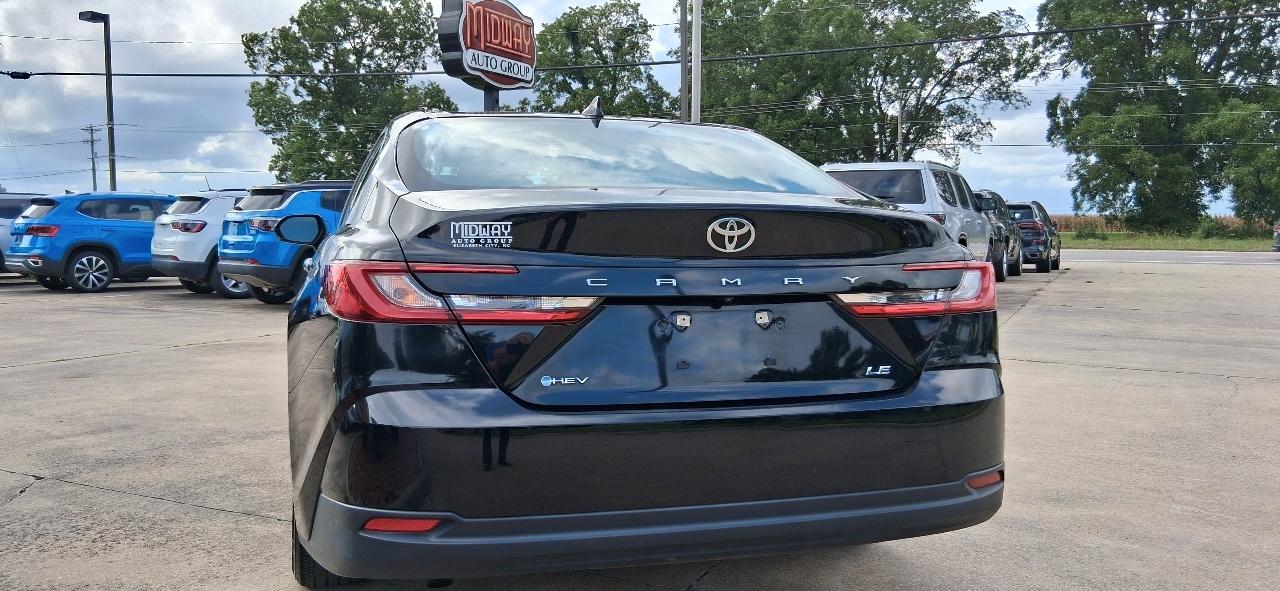 Toyota Camry Hybrid LE 4D Sedan 2025