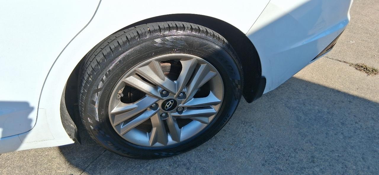 Hyundai Elantra SEL IVT 2020
