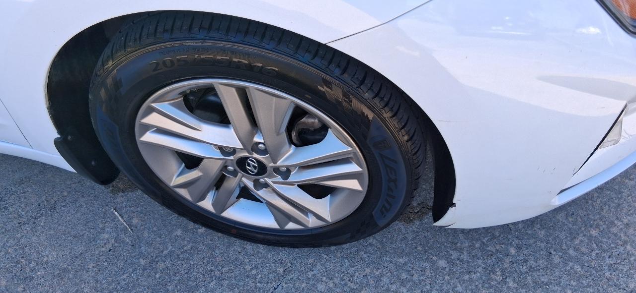 Hyundai Elantra SEL IVT 2020