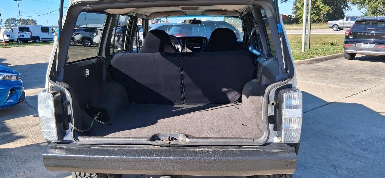 Jeep Cherokee 4dr Classic 4WD 1999