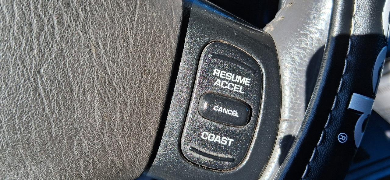 Jeep Cherokee 4dr Classic 4WD 1999