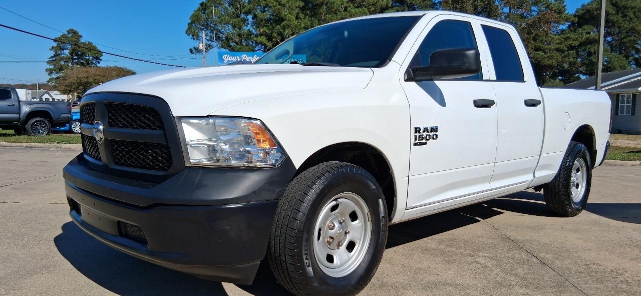 RAM 1500 Classic Tradesman 4x2 Quad Cab 6'4" Box 2019
