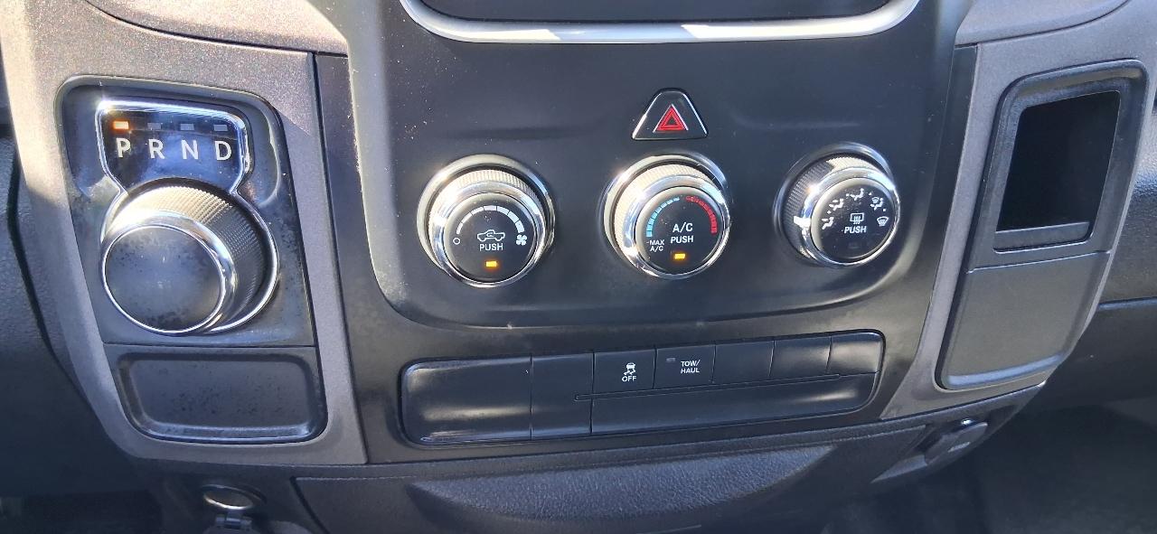RAM 1500 Classic Tradesman 4x2 Quad Cab 6'4" Box 2019