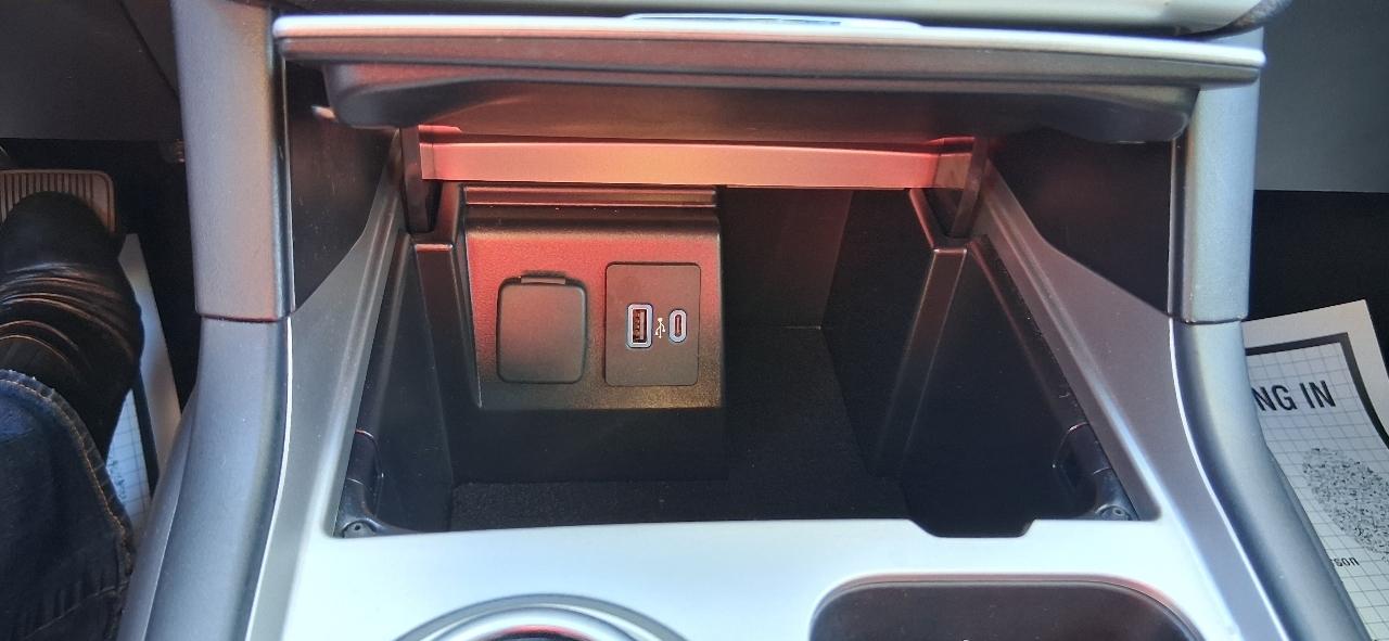 Ford Explorer XLT 4WD 2021