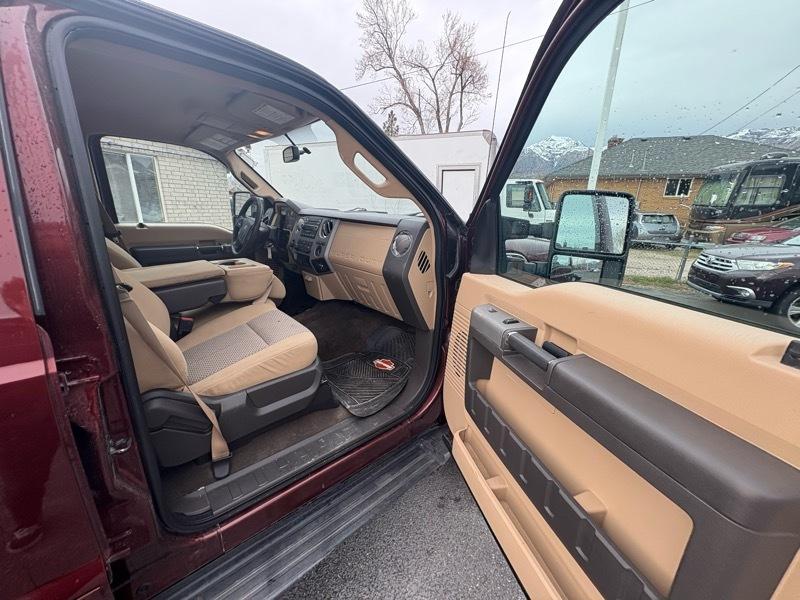 Ford F-250 SD XLT Crew Cab Long Bed 4WD 2016