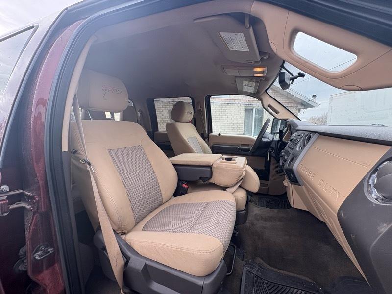 Ford F-250 SD XLT Crew Cab Long Bed 4WD 2016