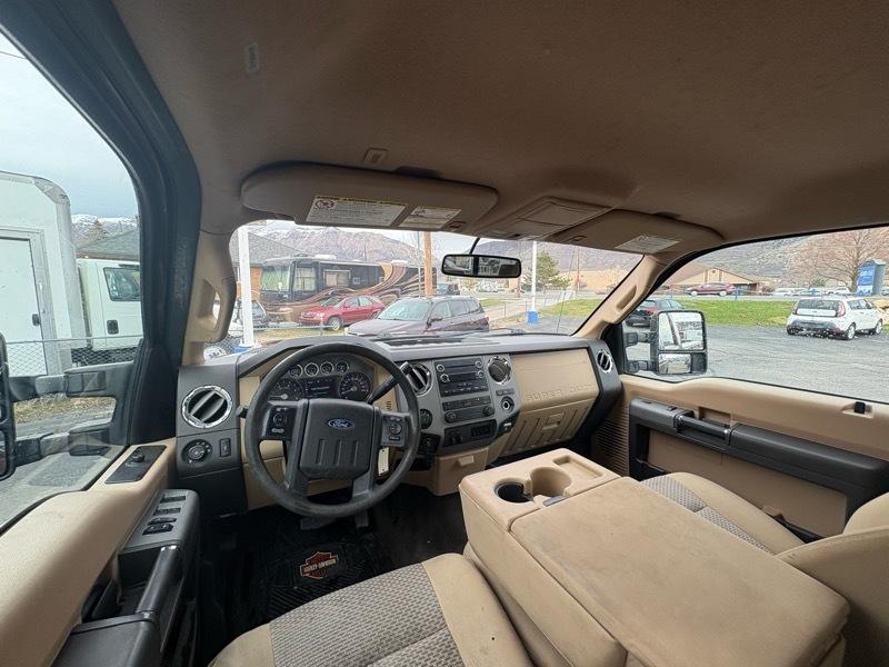 Ford F-250 SD XLT Crew Cab Long Bed 4WD 2016