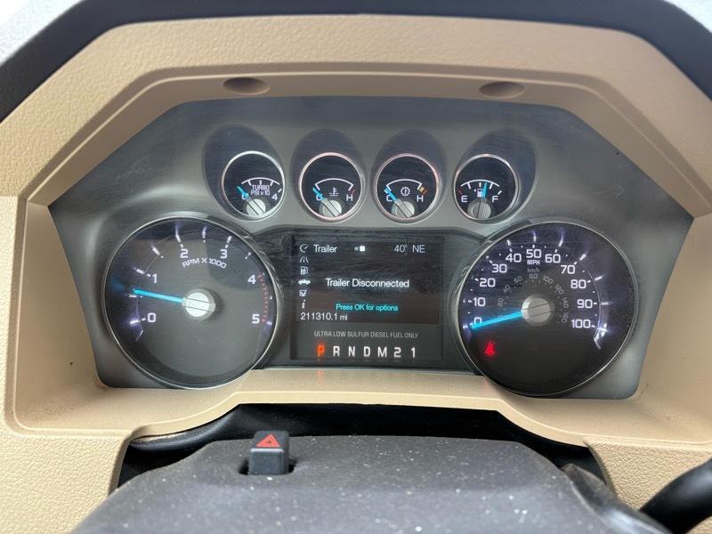 Ford F-250 SD XLT Crew Cab Long Bed 4WD 2016