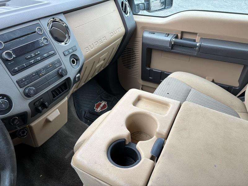 Ford F-250 SD XLT Crew Cab Long Bed 4WD 2016