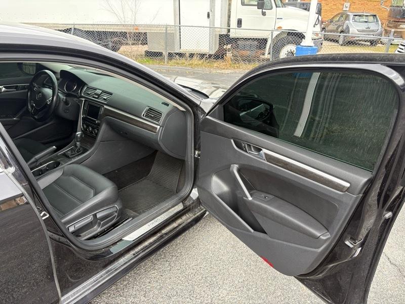 Volkswagen Passat SE 2018