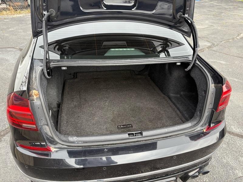 Volkswagen Passat SE 2018