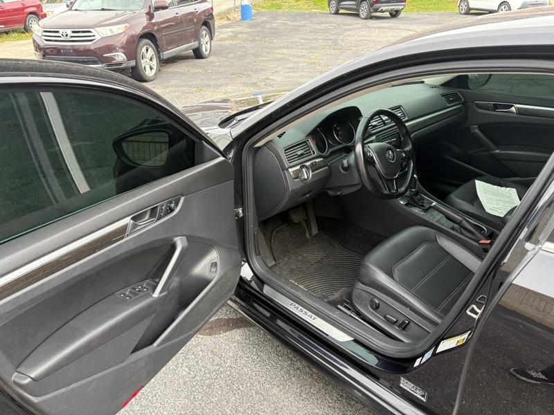 Volkswagen Passat SE 2018