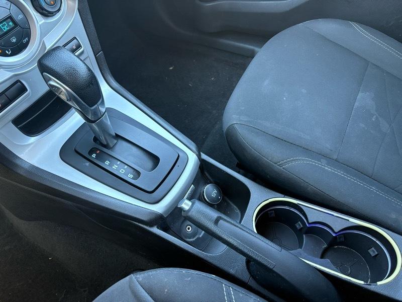 Ford Fiesta SE Hatchback 2015