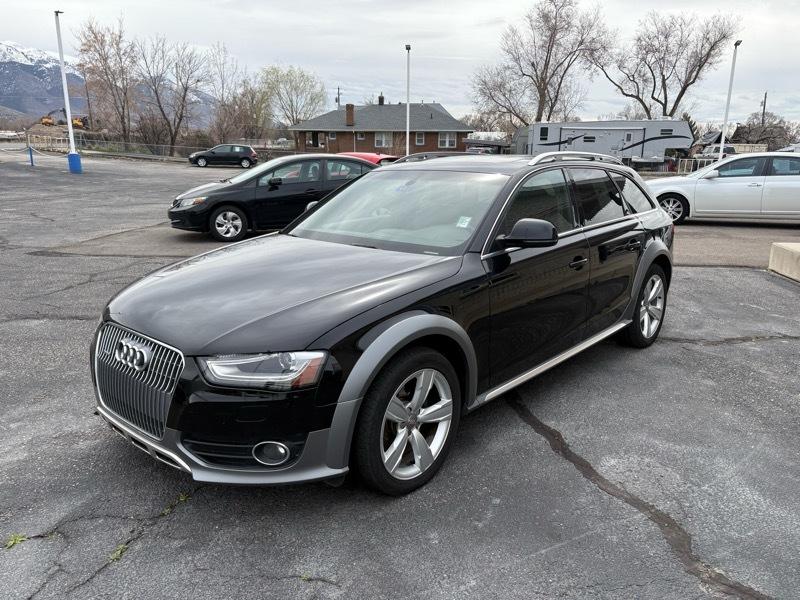 Audi allroad 4dr Wgn Premium  Plus 2016