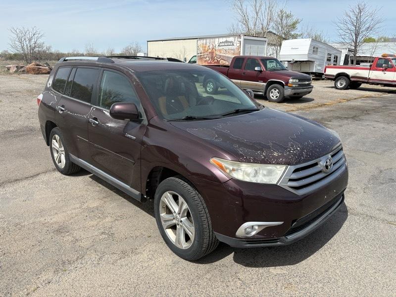 Toyota Highlander Limited 4WD 2011