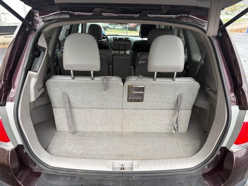 Toyota Highlander Limited 4WD 2011